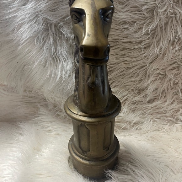 Brass Horse Head 16.5" Hitching Post Top, Heavy Metal, Tall Brass Horse Statue, - Picture 2 of 3